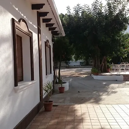 Chabola
